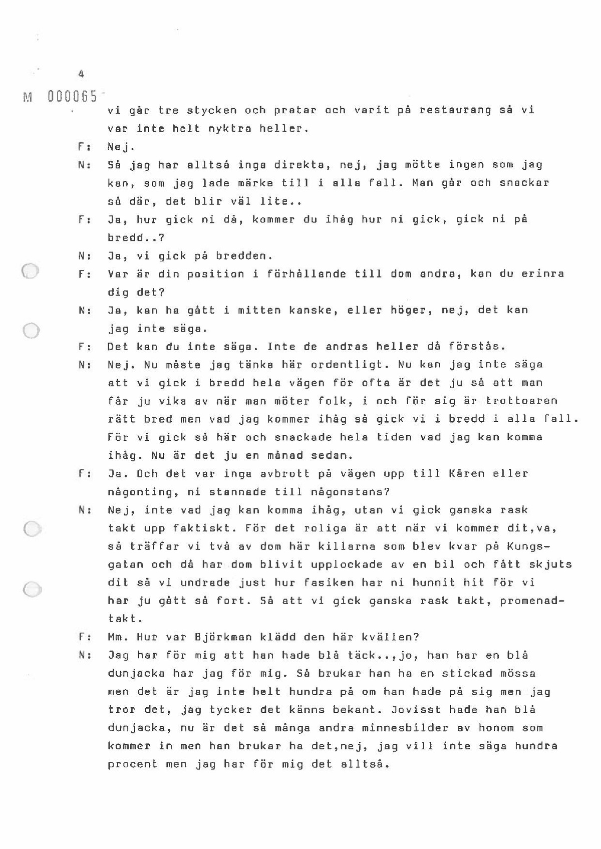 Pol-1986-03-26 1110 E13-07 Claes Nyberg om bankomatuttag Götabanken Sveavägen.pdf