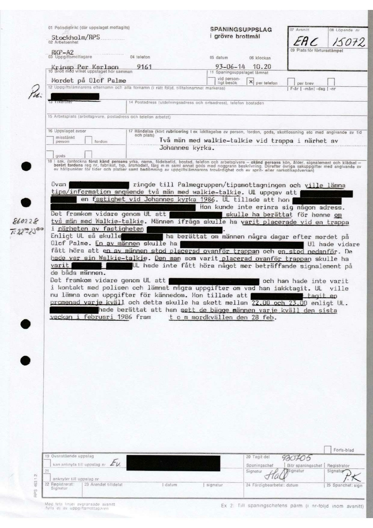 Pol-1993-06-14 EAC15072-00 Två-män-med-walkie-talkie-i-trappa-Johannes-kyrka.pdf