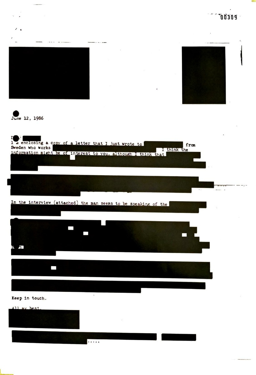Pol-1986-06-12 HA1122-00 Brev + artikel till Sveriges ambassad i Oslo om avhoppad CIA-agent.pdf