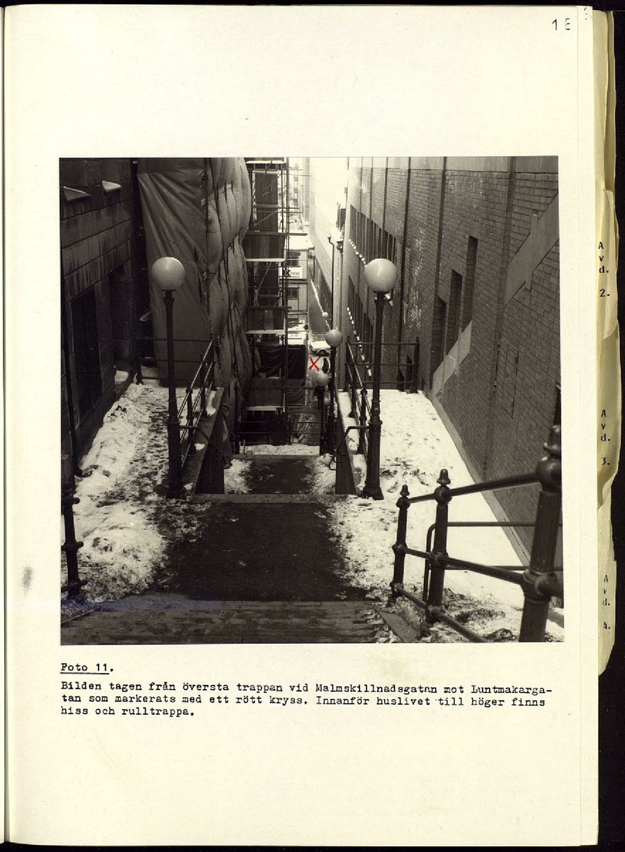 Pol-1986-09-08 L6-00 Brottsplatsundersökning foton och skisser.pdf