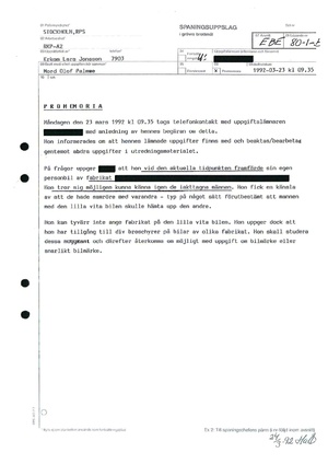 Pol-1992-03-23 0935 EBE80-01-B Man upphämtas av vit bil vid Norra Bantorget.pdf